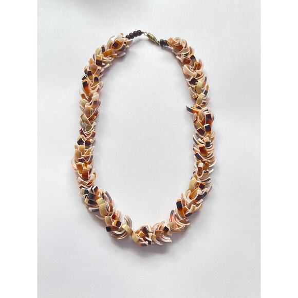 Vintage Layers Ocean Shell Necklace Very Unique Design - Picture 1 of 6